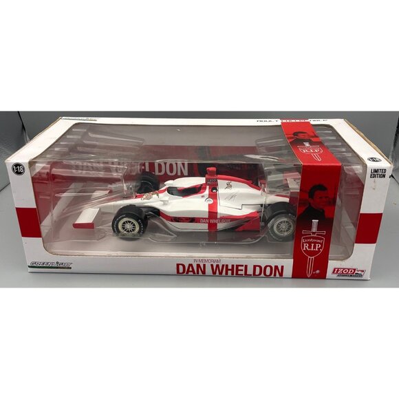 Greenlight-1:18 Scale Dan Wheldon In Memoriam Indy Car 2012 Brickyard Authentics - Picture 1 of 16